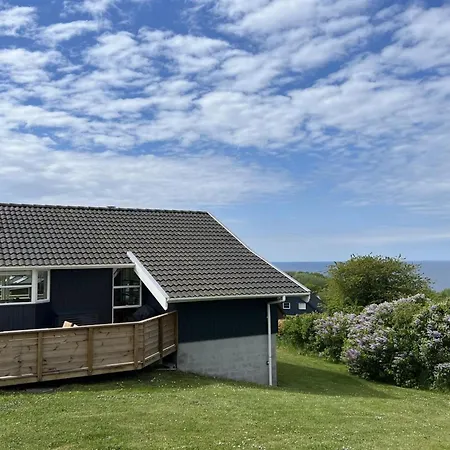 Prázdninový dům Paaske - 350m From The Sea In Bornholm By Interhome Hasle