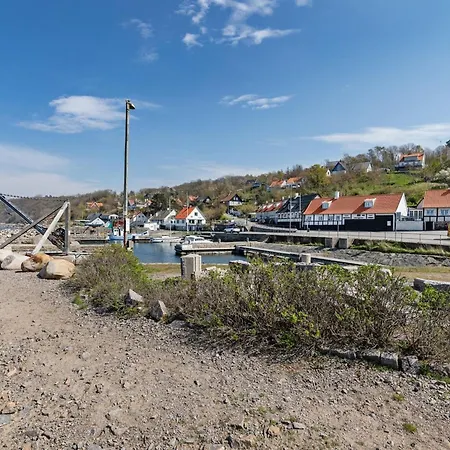 Vakantiehuis Paaske - 350m From The Sea By Interhome *
