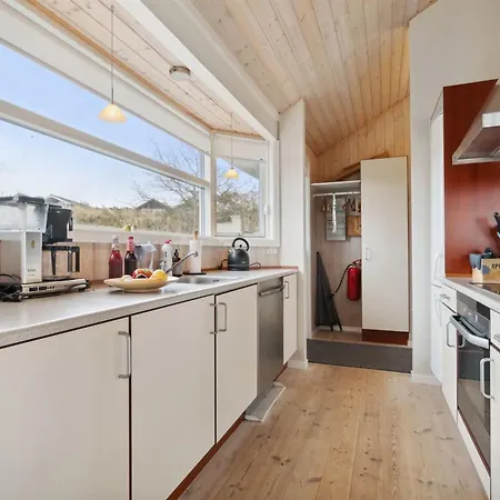 Hébergement de vacances Paaske - 350m From The Sea By Interhome *